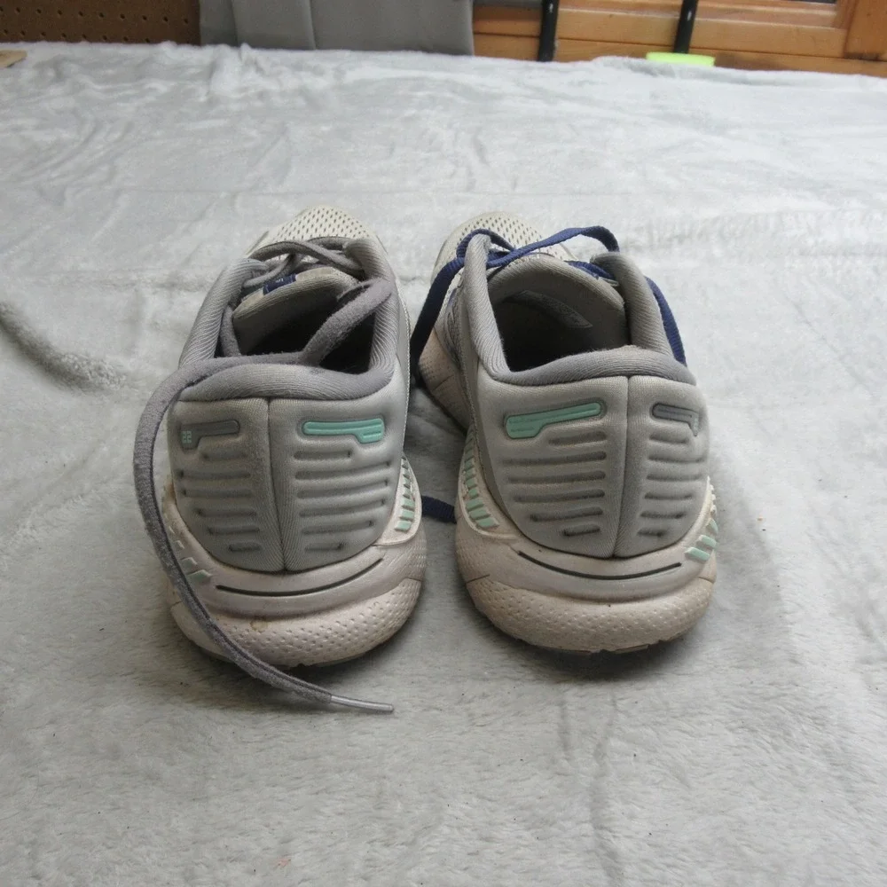 Brooks Women 7 Running Shoes Adrenaline‎ GTS 22 Gray Blue Athletic Sneakers Read